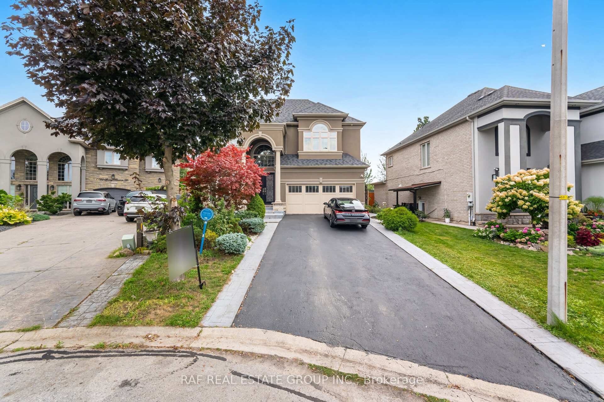 Photo 3 of 7798 Spring Blossom Drive, Niagara Falls, Ascot — HOMEH