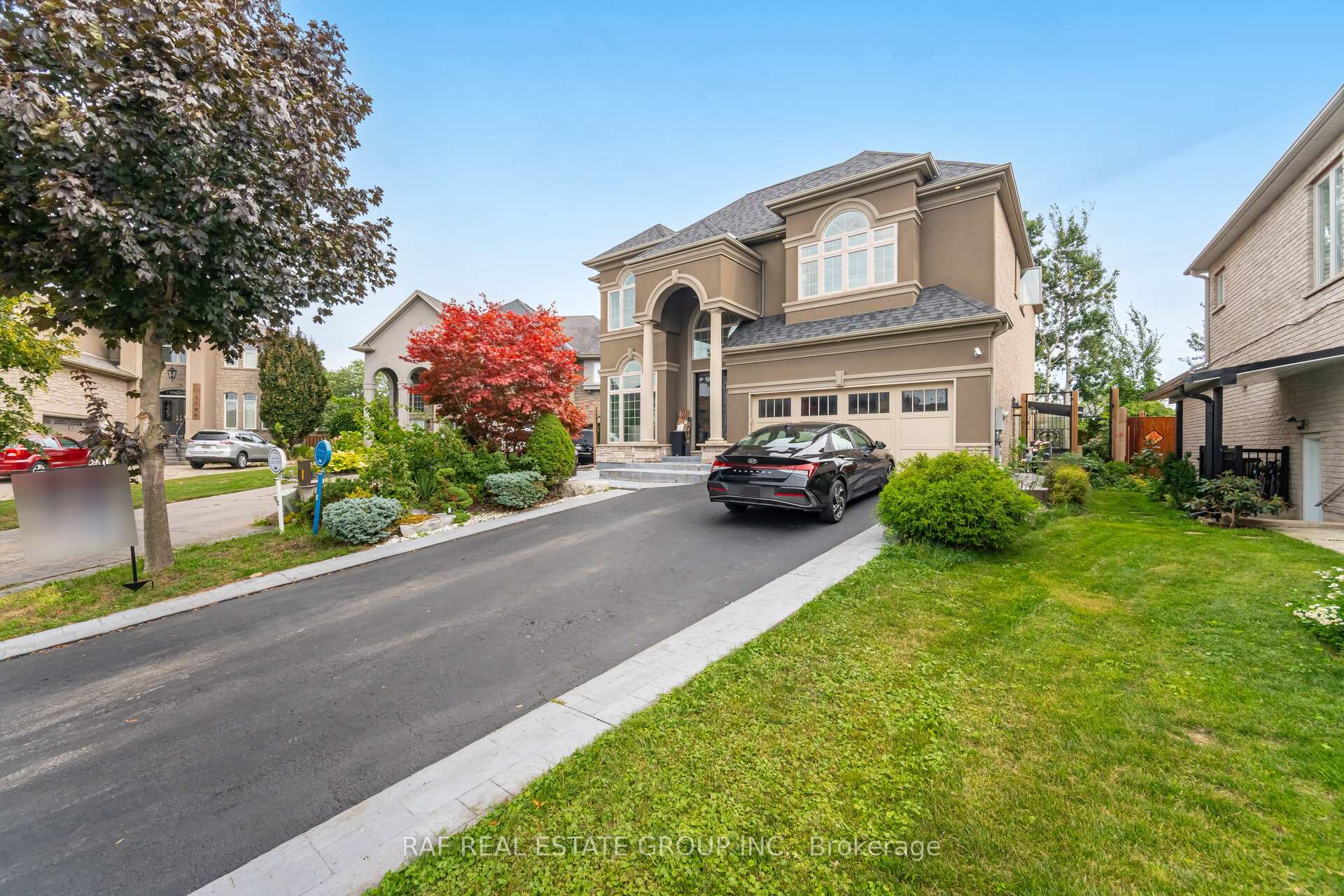 Photo 4 of 7798 Spring Blossom Drive, Niagara Falls, Ascot — HOMEH