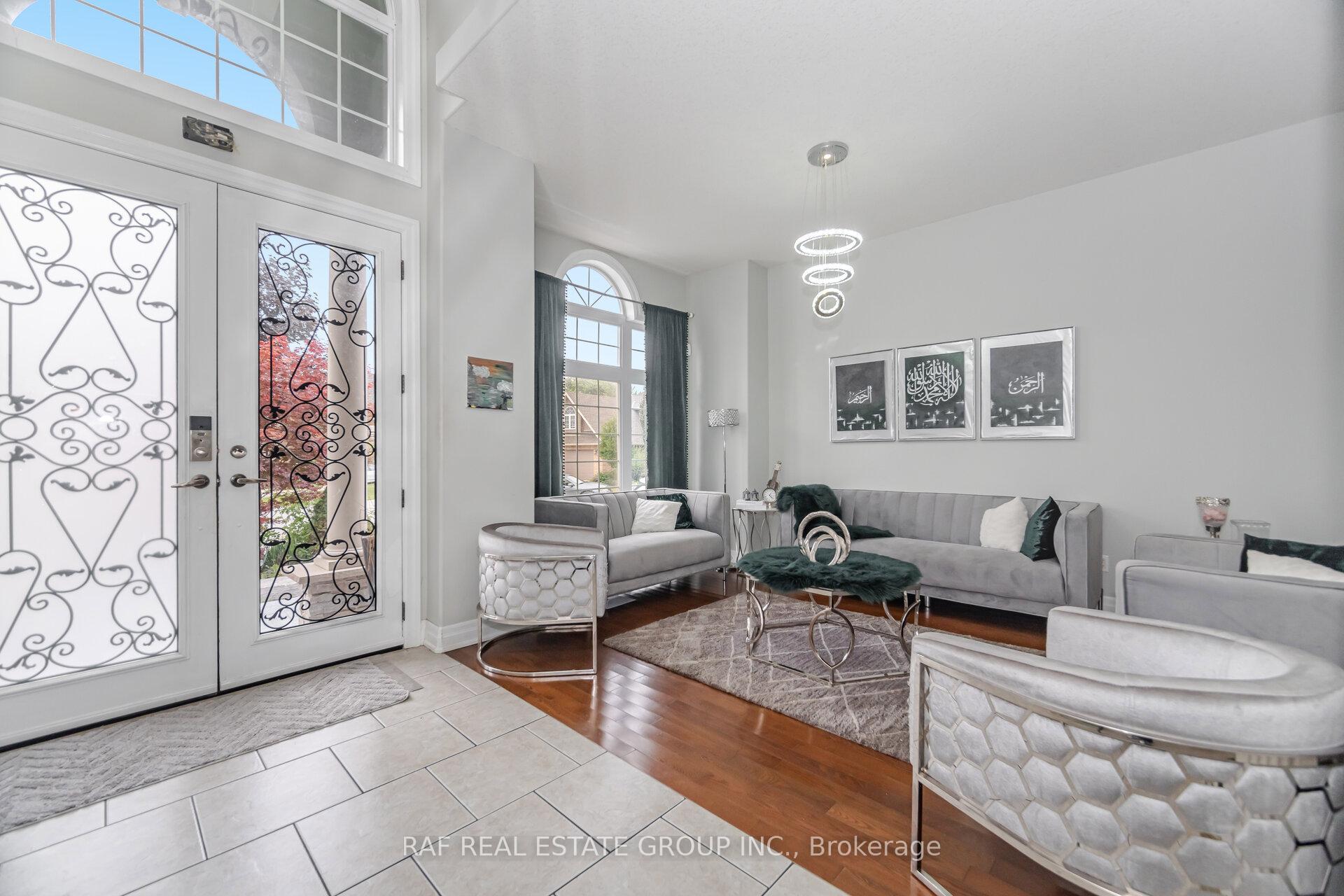 Photo 10 of 7798 Spring Blossom Drive, Niagara Falls, Ascot — HOMEH