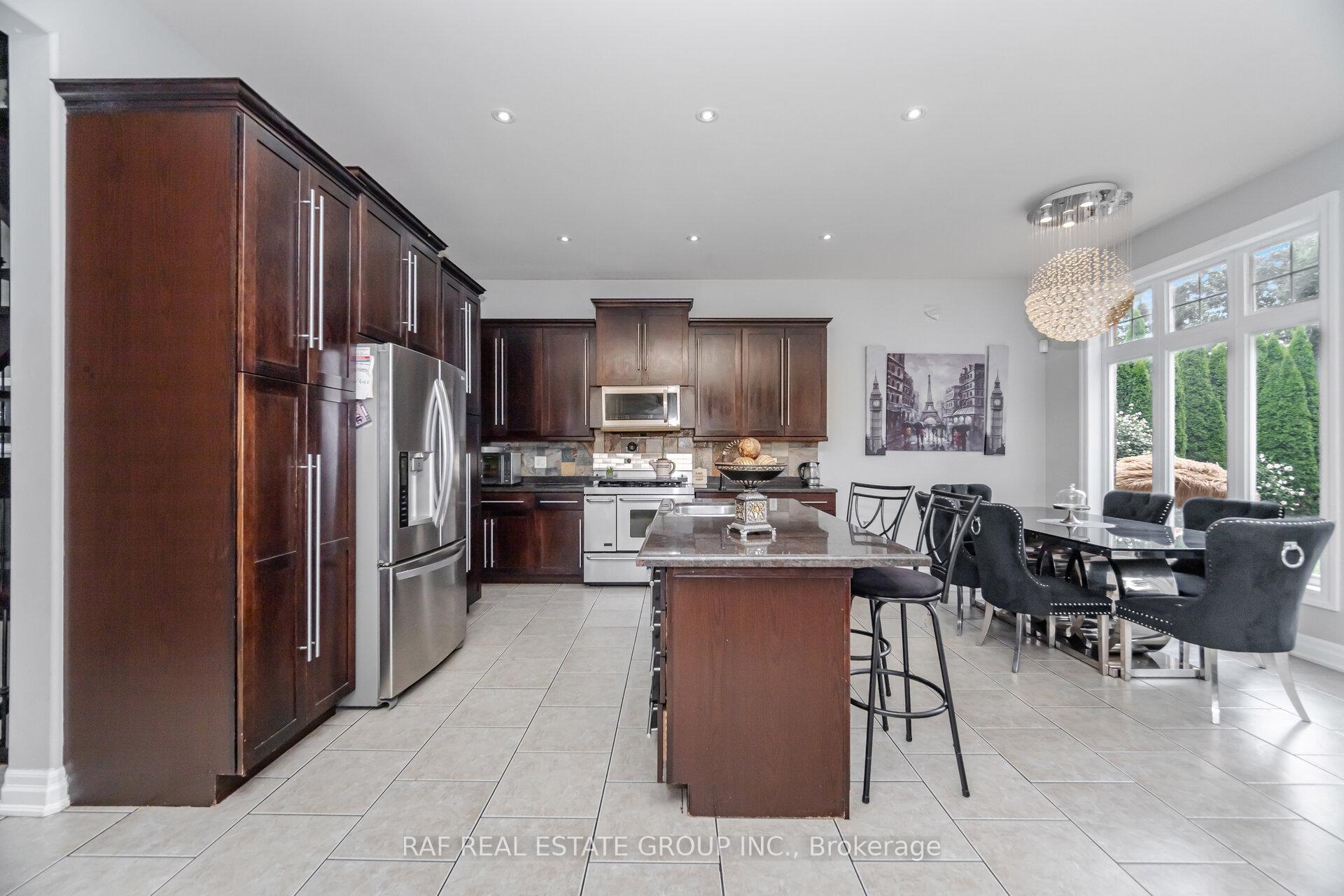Photo 18 of 7798 Spring Blossom Drive, Niagara Falls, Ascot — HOMEH