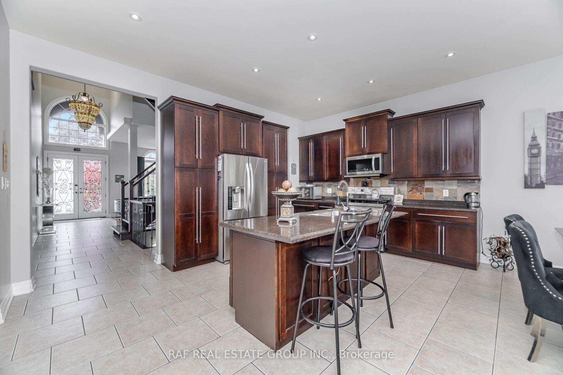 Photo 19 of 7798 Spring Blossom Drive, Niagara Falls, Ascot — HOMEH