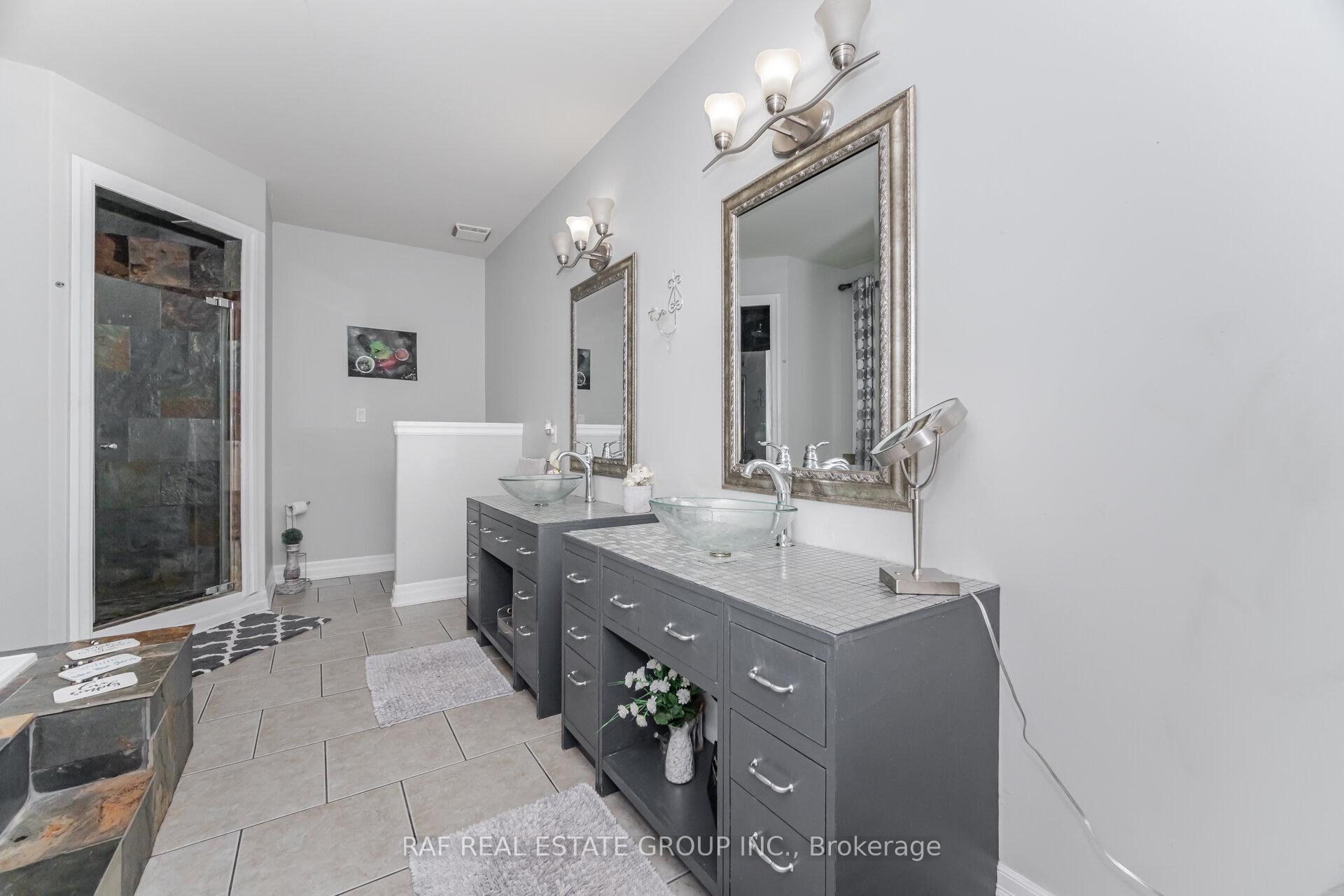 Photo 32 of 7798 Spring Blossom Drive, Niagara Falls, Ascot — HOMEH