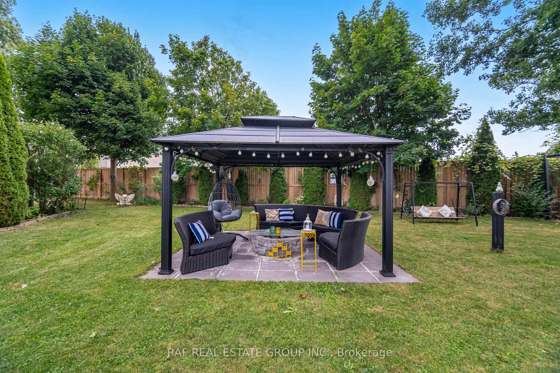 Photo 44 of 7798 Spring Blossom Drive, Niagara Falls, Ascot — HOMEH