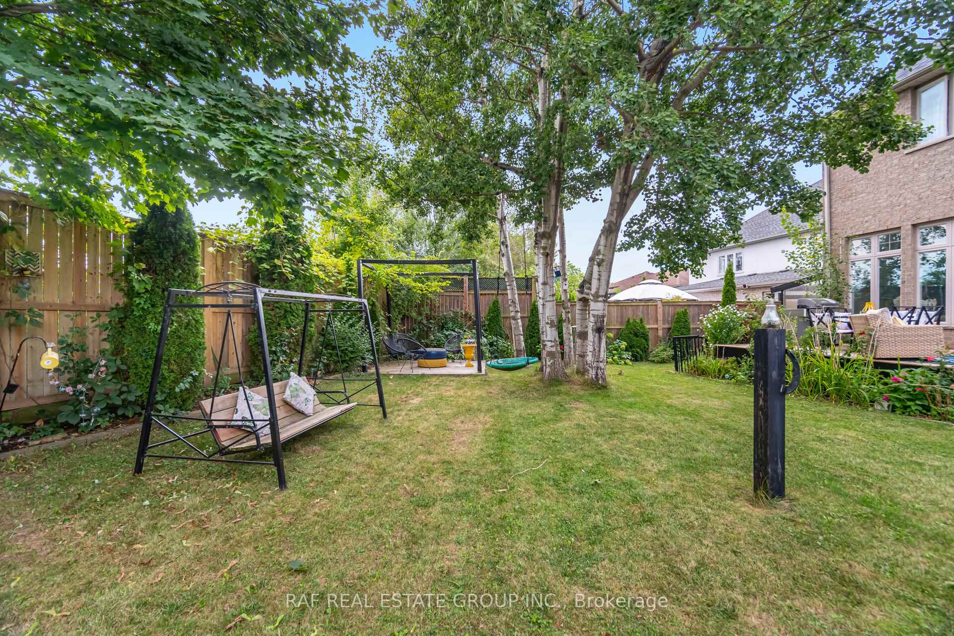 Photo 45 of 7798 Spring Blossom Drive, Niagara Falls, Ascot — HOMEH