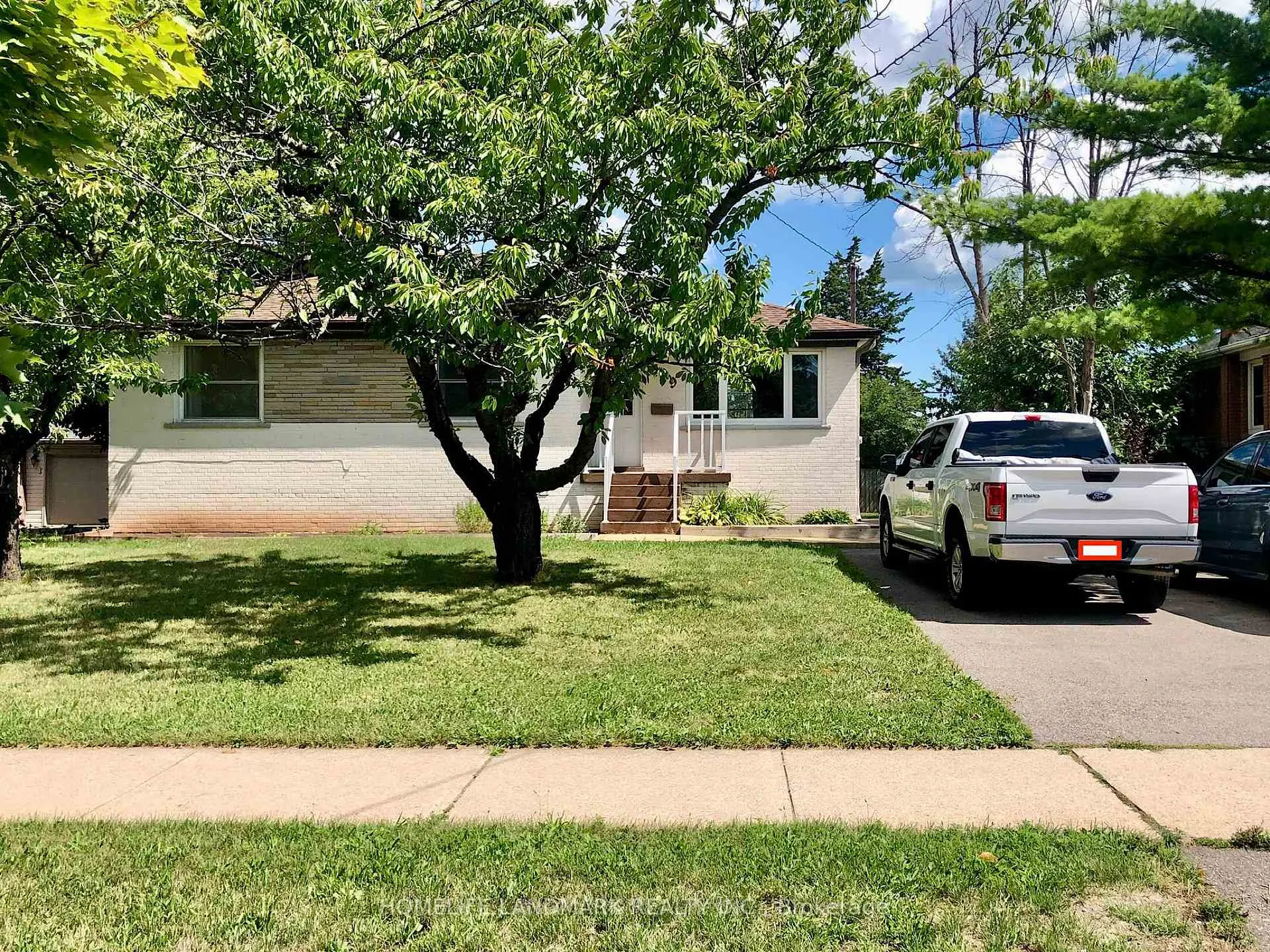 Photo 1 of Unit Main, 529 Third Line, Oakville, West — HOMEH