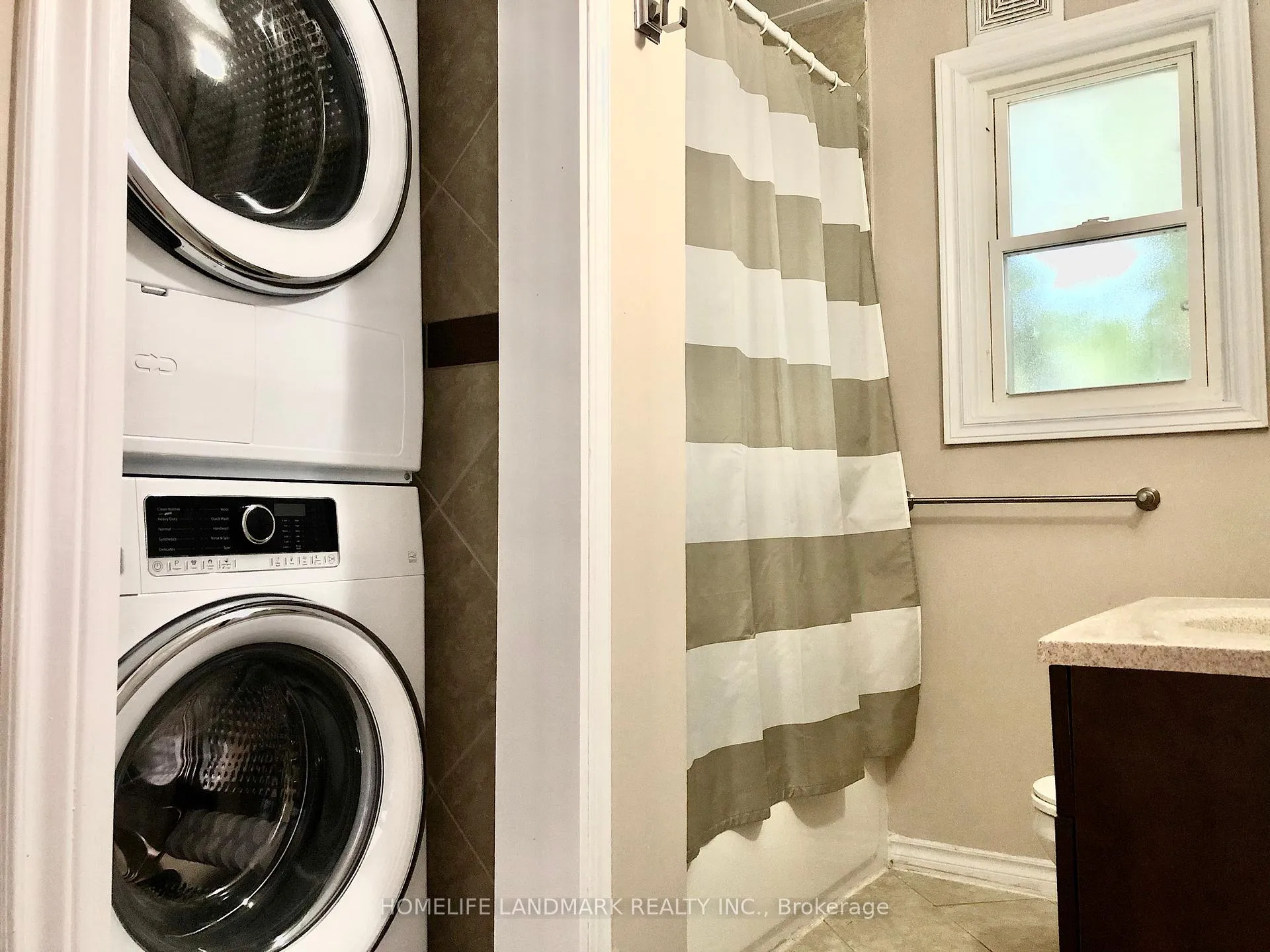Photo 11 of Unit Main, 529 Third Line, Oakville, West — HOMEH