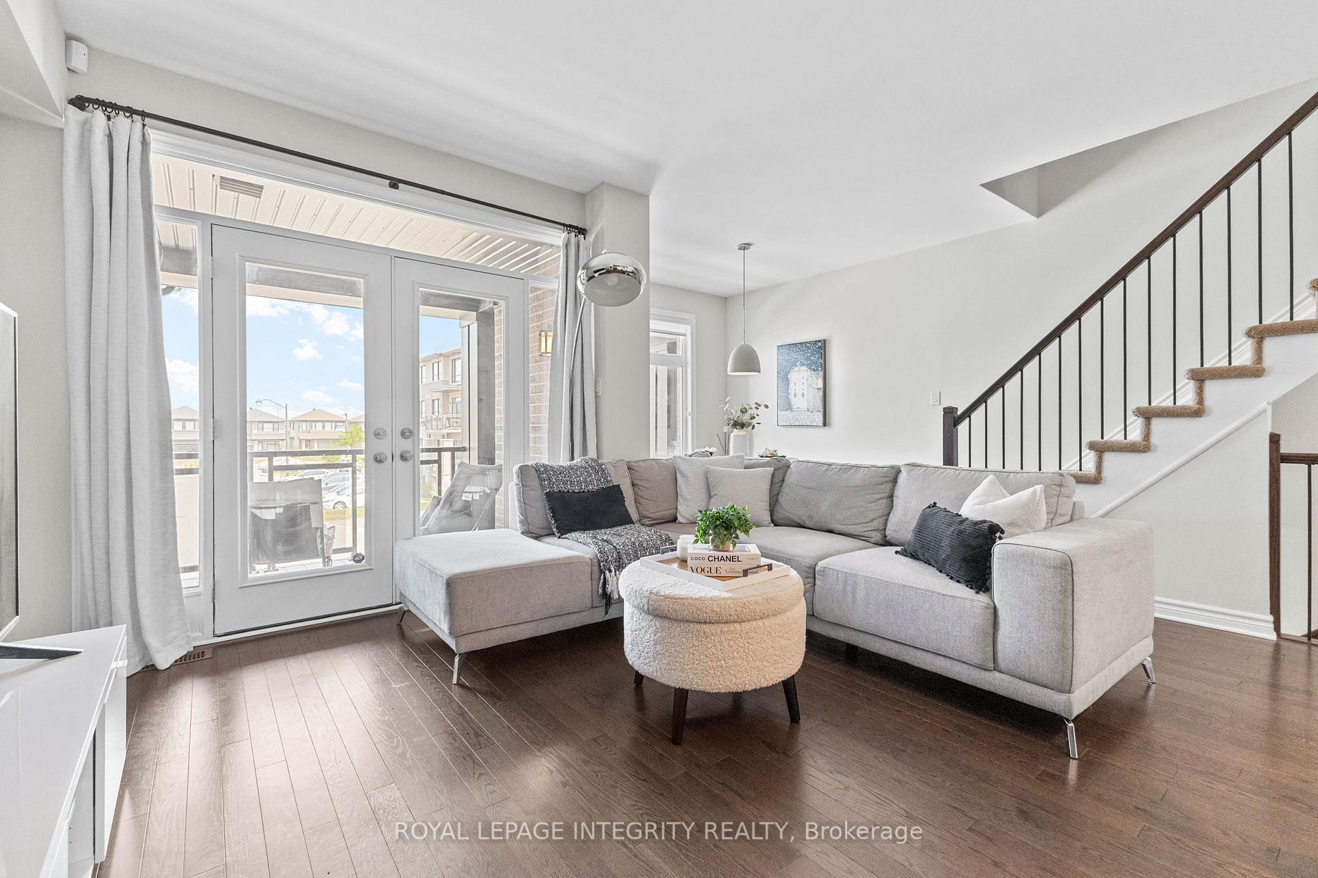 Photo 10 of 611 Compass Street, Ottawa, Mer Bleue/Bradley Estates/Anderson Park — HOMEH