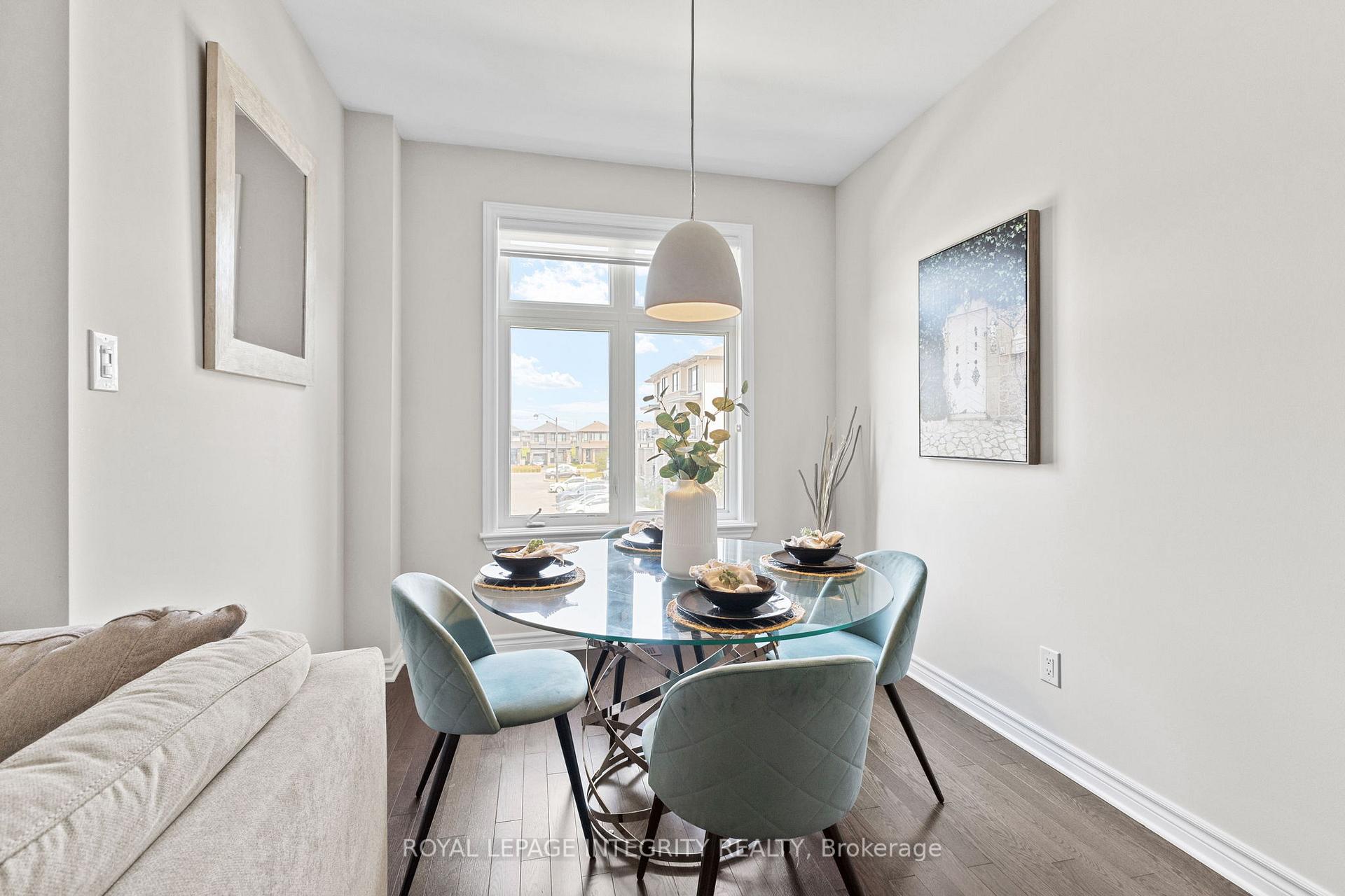 Photo 13 of 611 Compass Street, Ottawa, Mer Bleue/Bradley Estates/Anderson Park — HOMEH