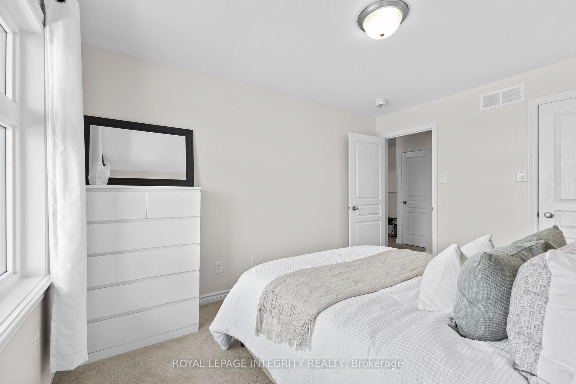 Photo 16 of 611 Compass Street, Ottawa, Mer Bleue/Bradley Estates/Anderson Park — HOMEH