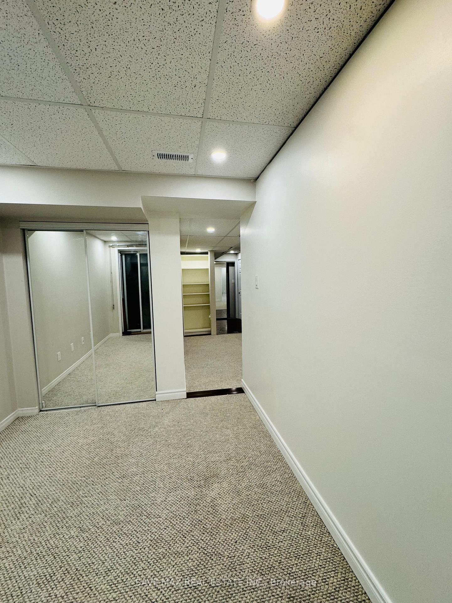 Photo 8 of Unit Bsmnt, 246 Doubtfire Crescent, Markham, Middlefield — HOMEH