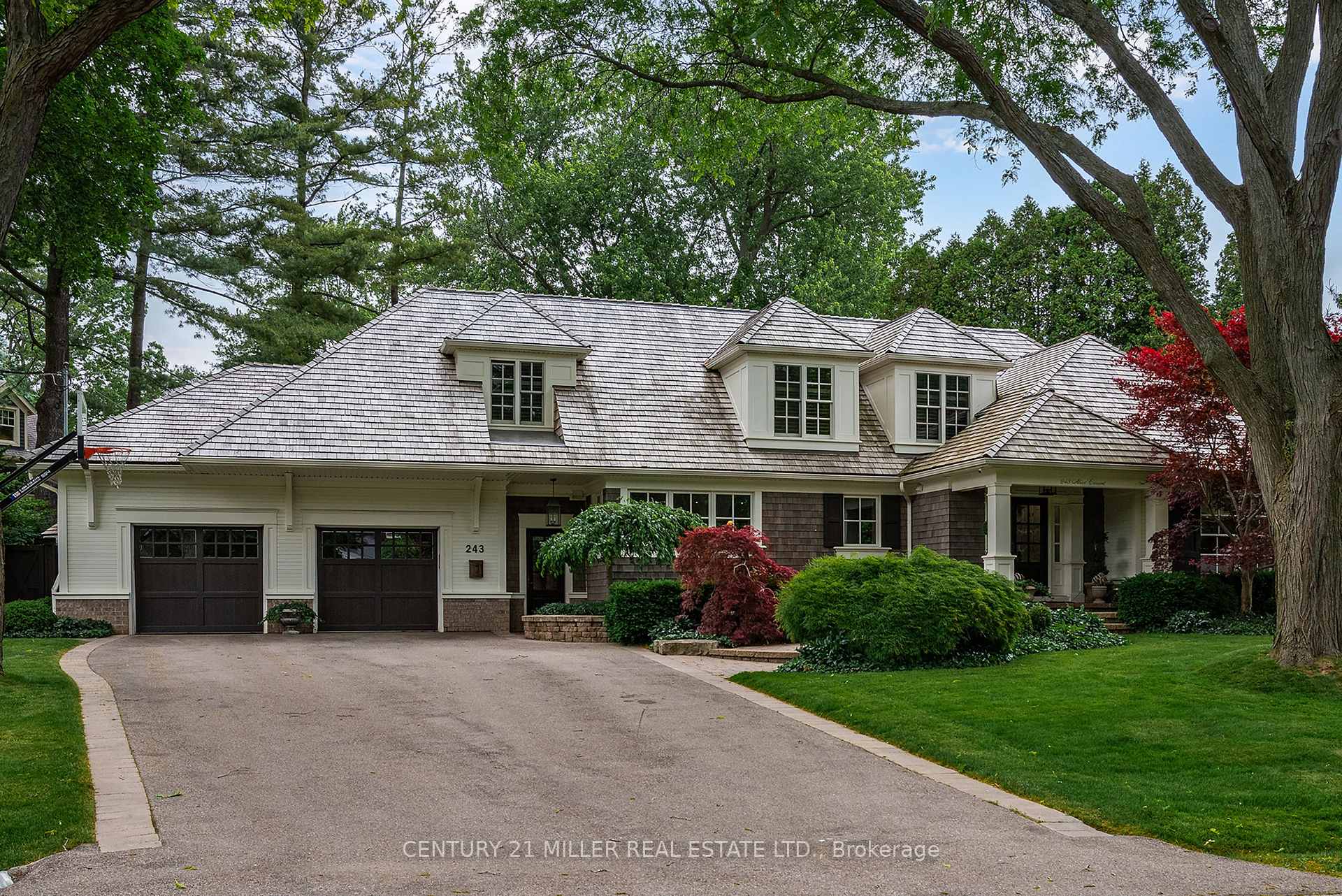 Photo 3 of 243 Alscot Crescent, Oakville, Morrison — HOMEH
