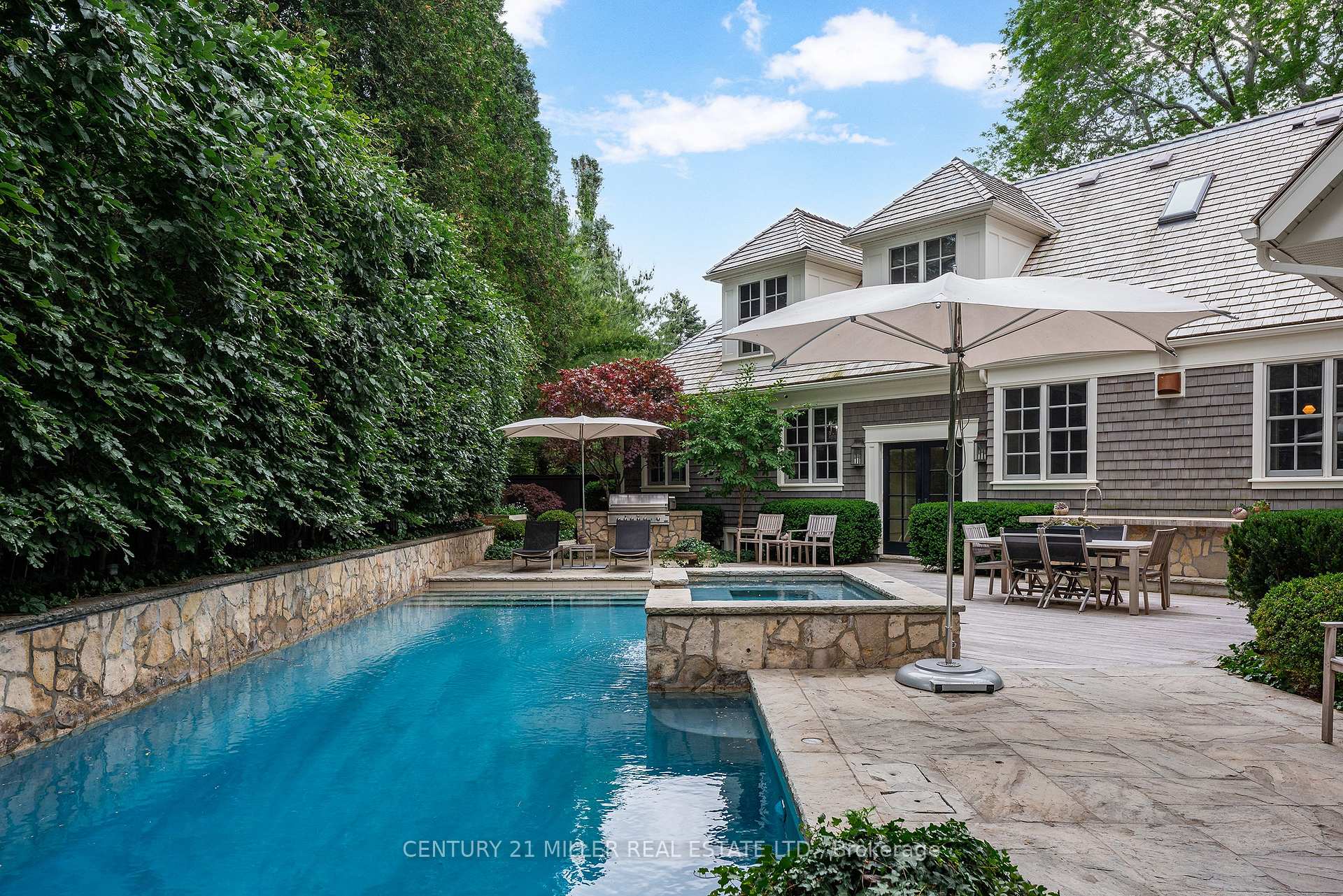 Photo 12 of 243 Alscot Crescent, Oakville, Morrison — HOMEH