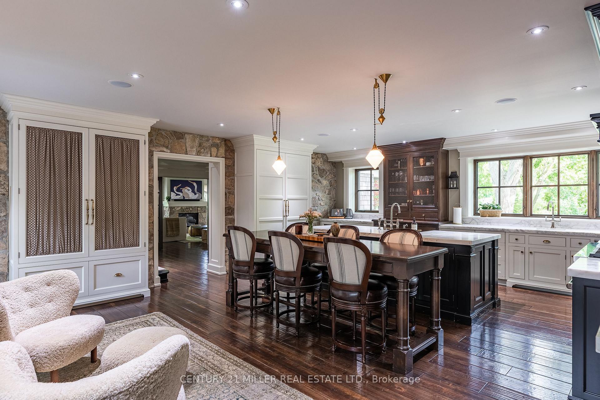 Photo 21 of 243 Alscot Crescent, Oakville, Morrison — HOMEH