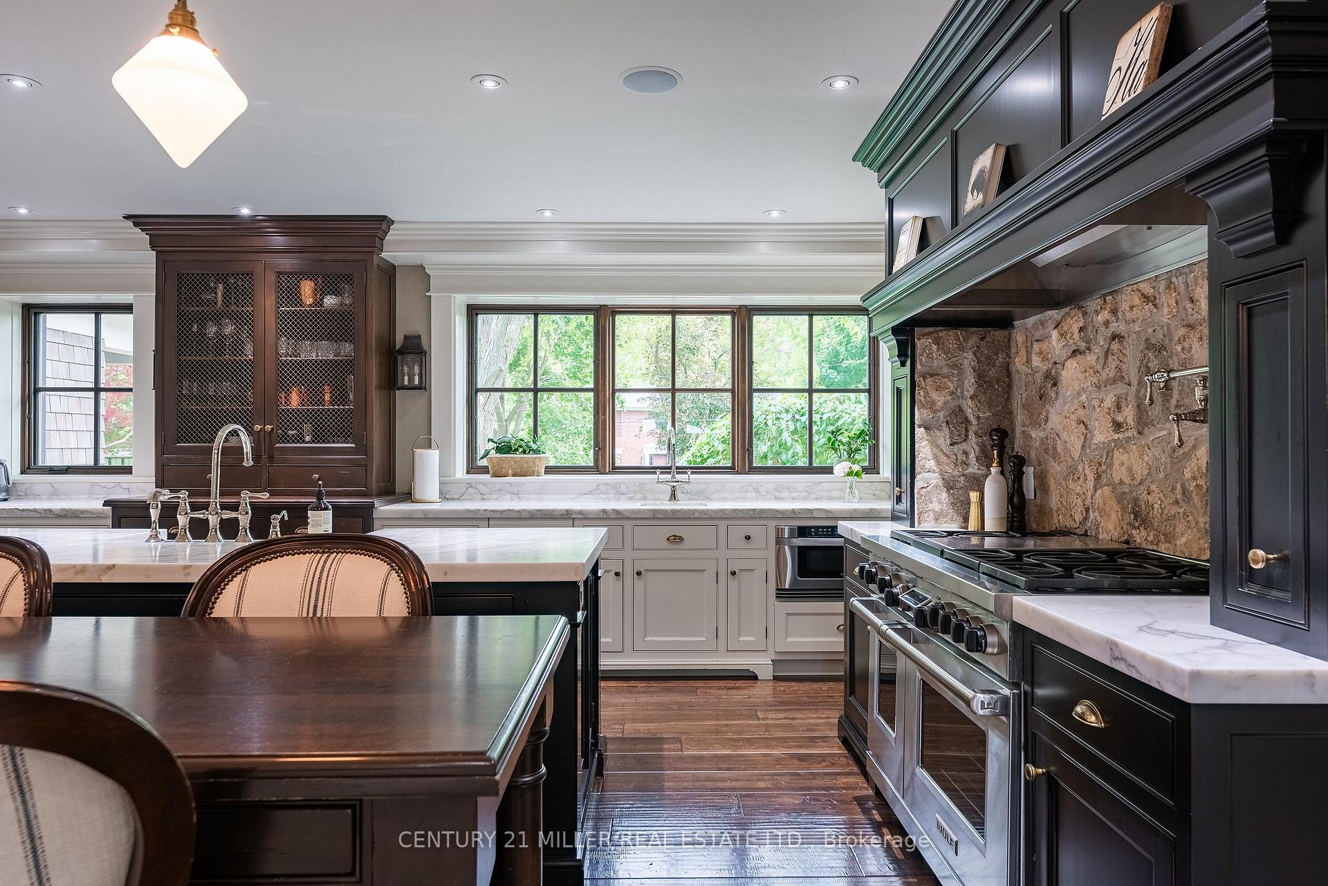 Photo 22 of 243 Alscot Crescent, Oakville, Morrison — HOMEH