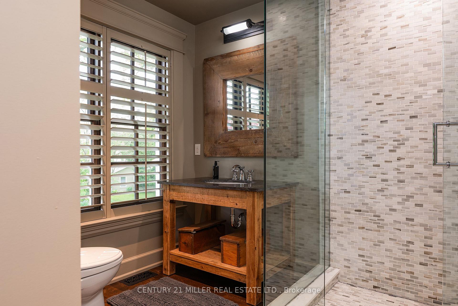 Photo 37 of 243 Alscot Crescent, Oakville, Morrison — HOMEH