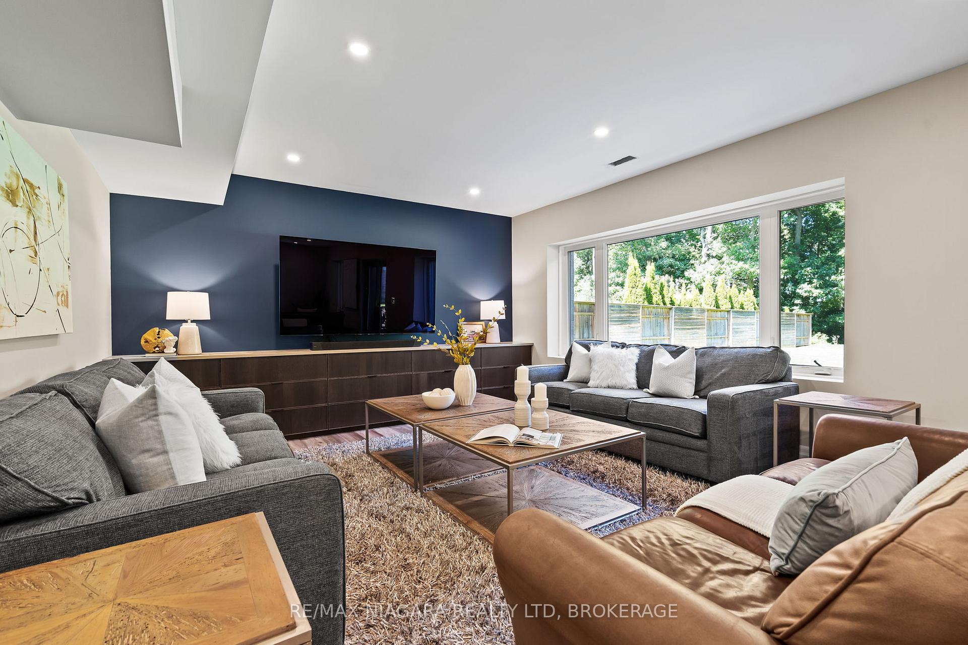 Photo 30 of 54 Philmori Boulevard, Pelham, Fonthill — HOMEH