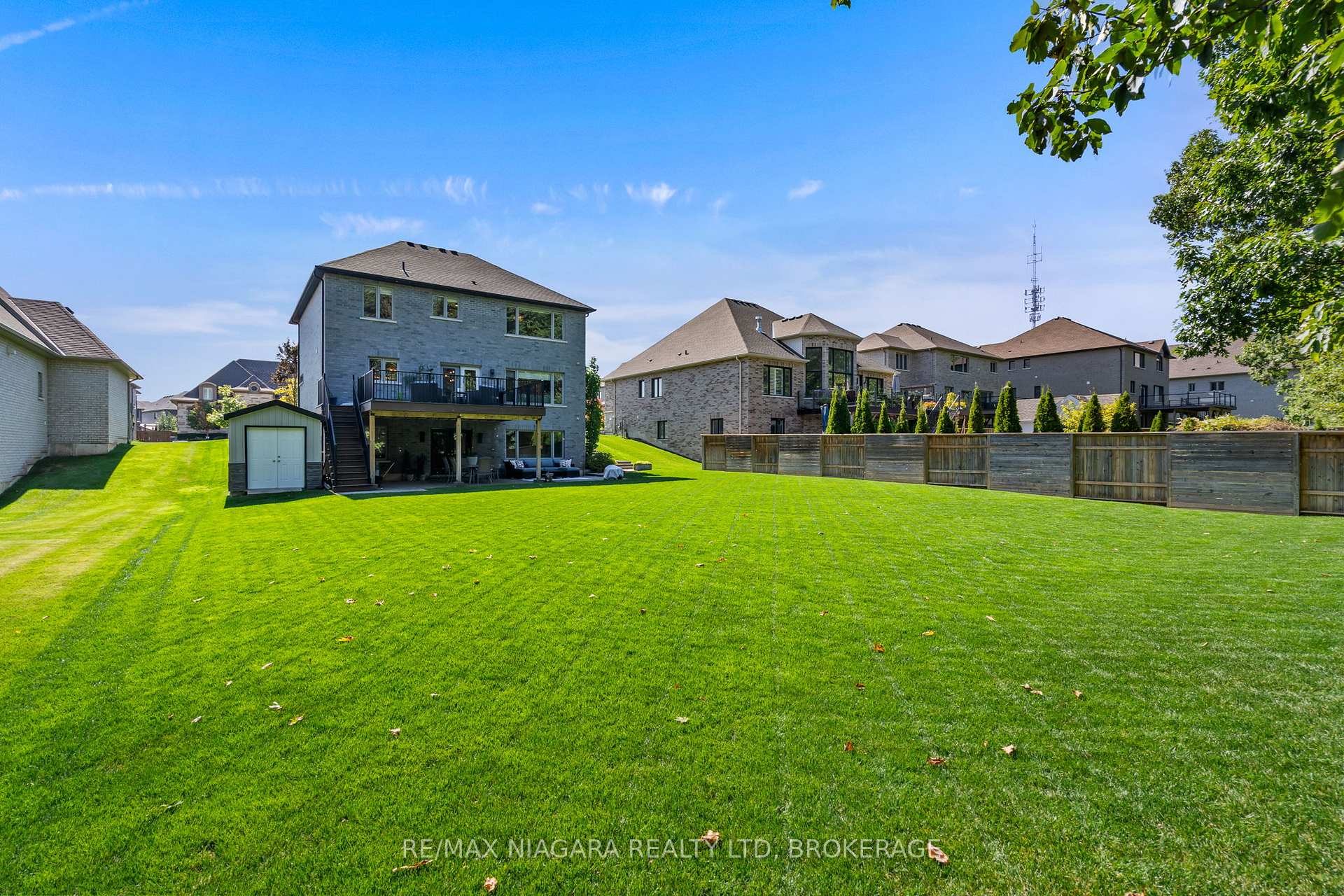 Photo 38 of 54 Philmori Boulevard, Pelham, Fonthill — HOMEH