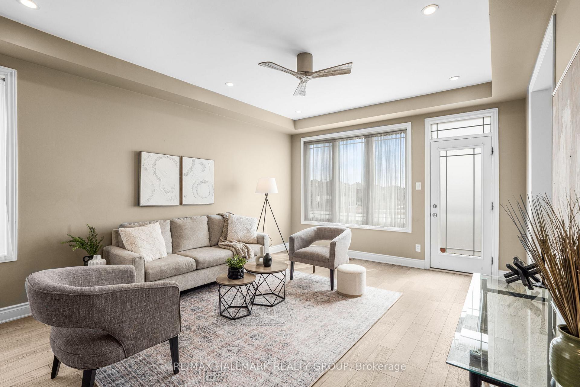 Photo 5 of 204 Casa Grande Circle, Ottawa, Avalon West — HOMEH
