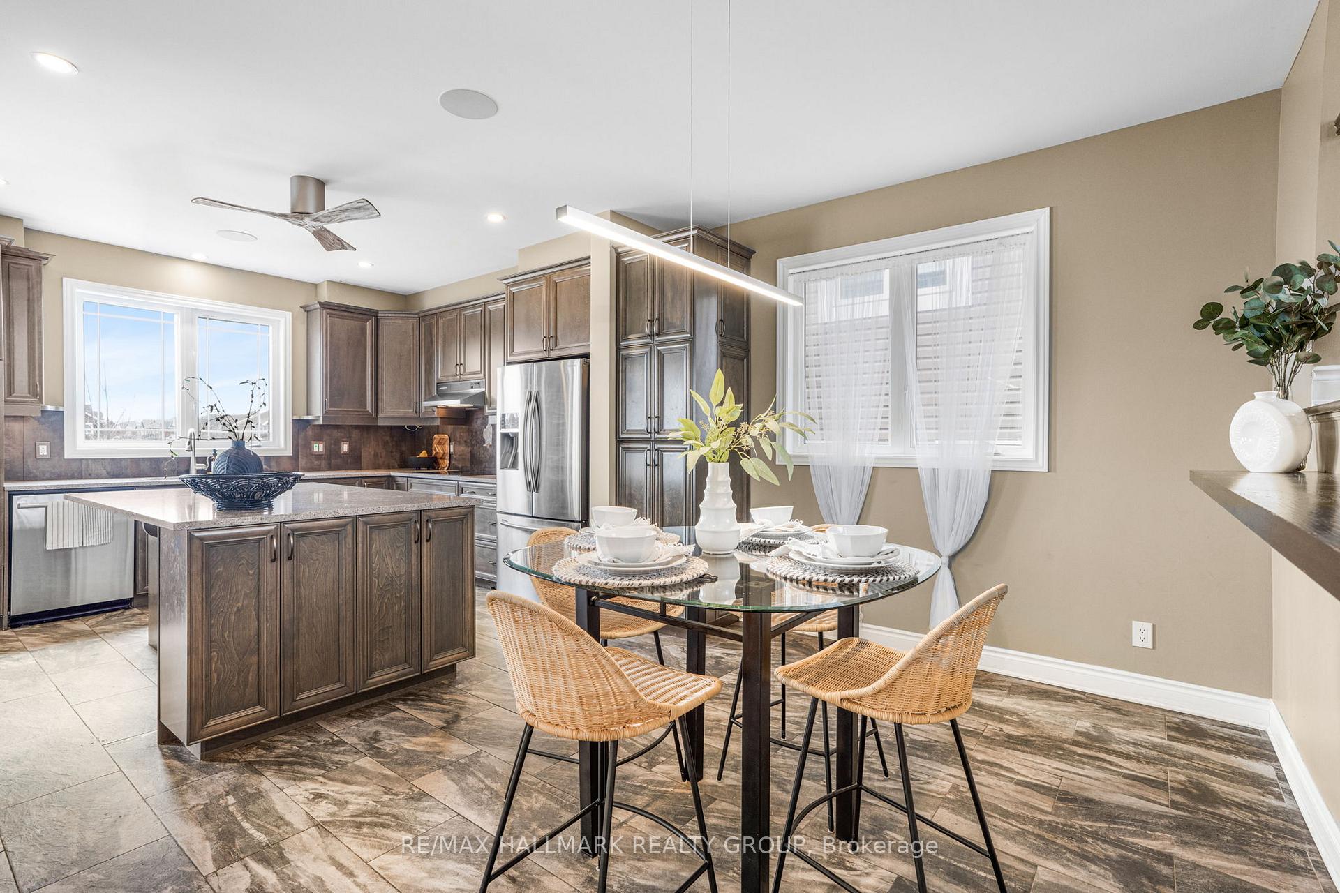 Photo 9 of 204 Casa Grande Circle, Ottawa, Avalon West — HOMEH