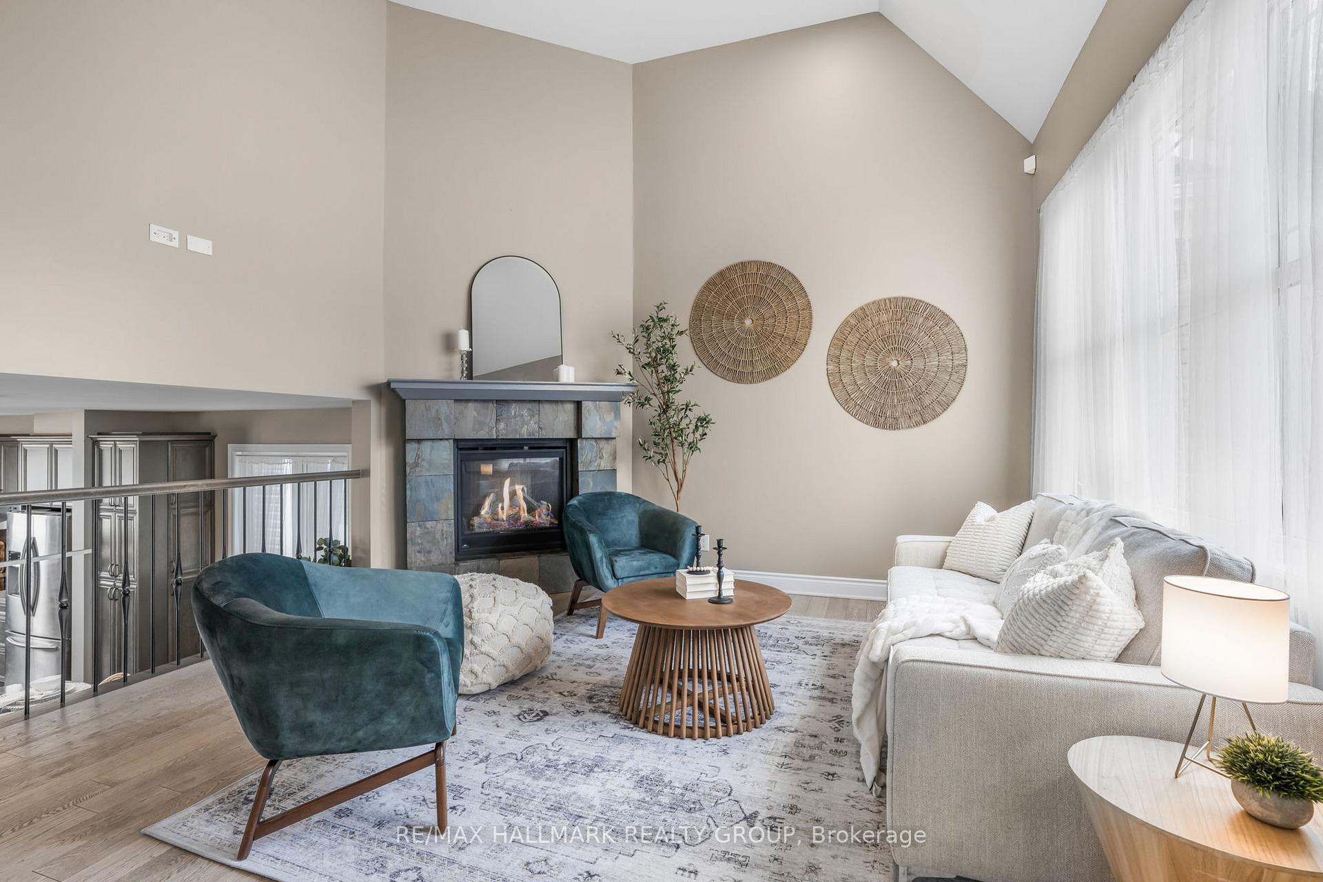 Photo 16 of 204 Casa Grande Circle, Ottawa, Avalon West — HOMEH