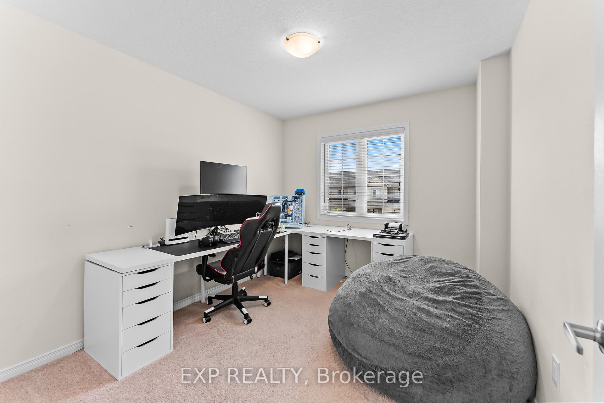 Photo 21 of 7732 Redbud Lane, Niagara Falls, Brown — HOMEH