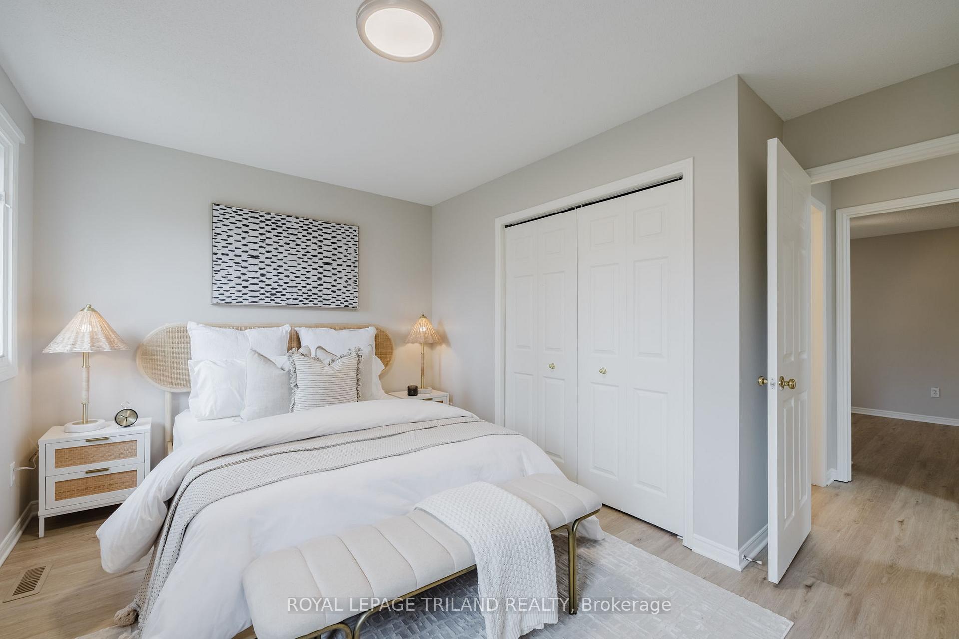 Photo 10 of 2 Finch Street, North Middlesex, Alisa Craig — HOMEH