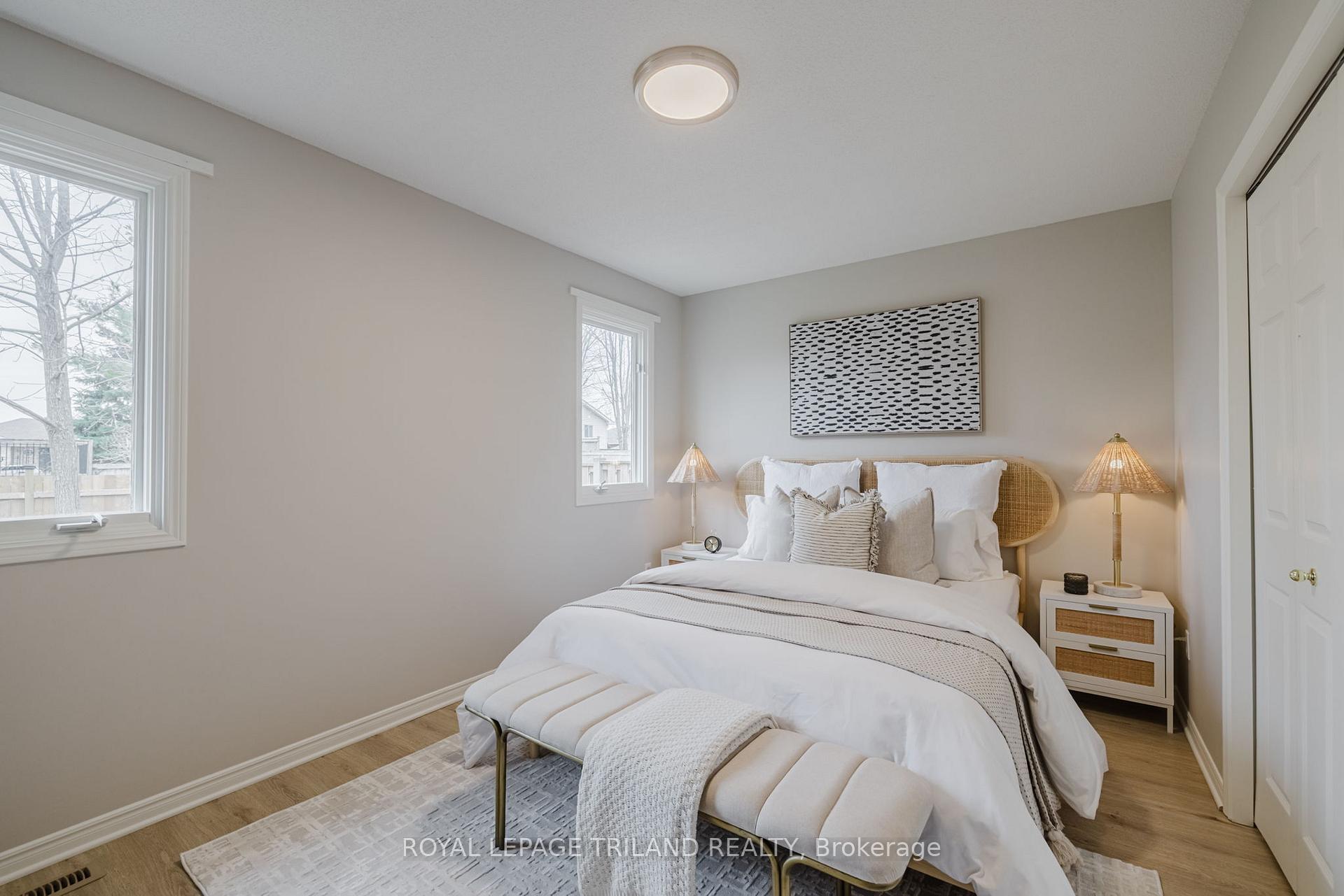 Photo 11 of 2 Finch Street, North Middlesex, Alisa Craig — HOMEH