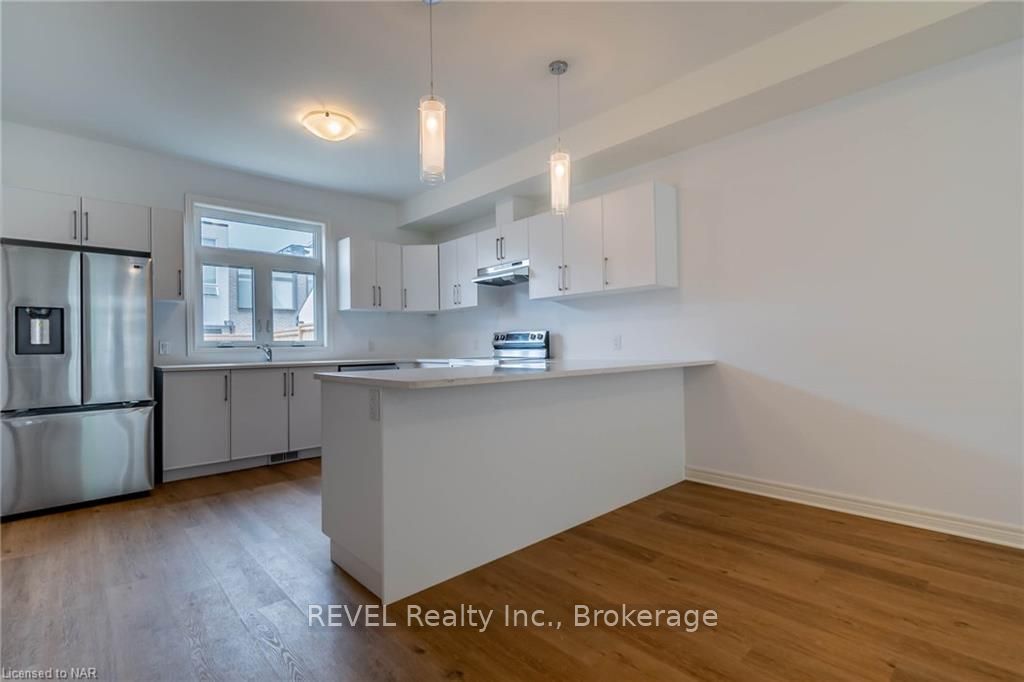 Photo 7 of 161 Summersides Mews Boulevard, Pelham, Fonthill — HOMEH