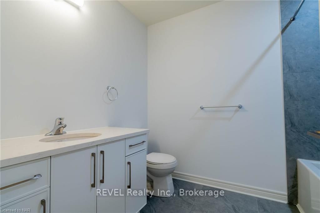 Photo 17 of 161 Summersides Mews Boulevard, Pelham, Fonthill — HOMEH