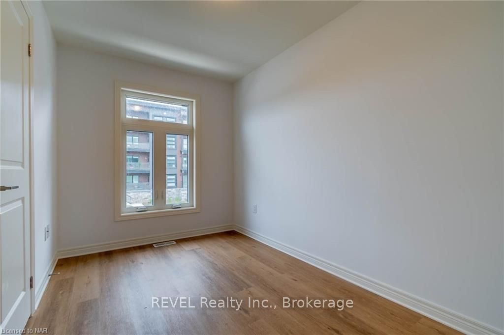 Photo 18 of 161 Summersides Mews Boulevard, Pelham, Fonthill — HOMEH