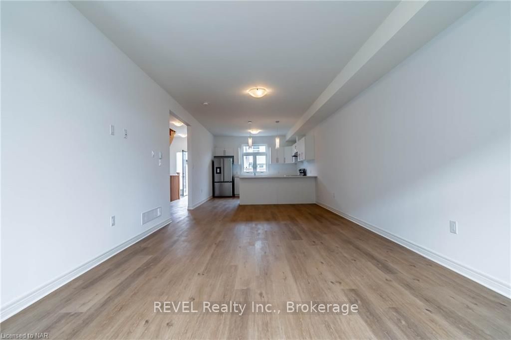 Photo 26 of 161 Summersides Mews Boulevard, Pelham, Fonthill — HOMEH