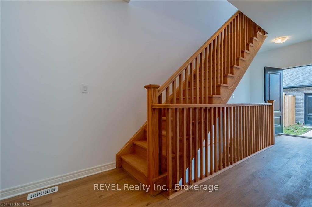 Photo 27 of 161 Summersides Mews Boulevard, Pelham, Fonthill — HOMEH