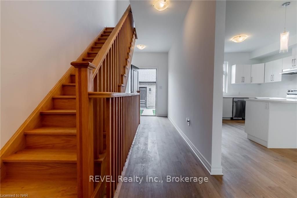 Photo 30 of 161 Summersides Mews Boulevard, Pelham, Fonthill — HOMEH