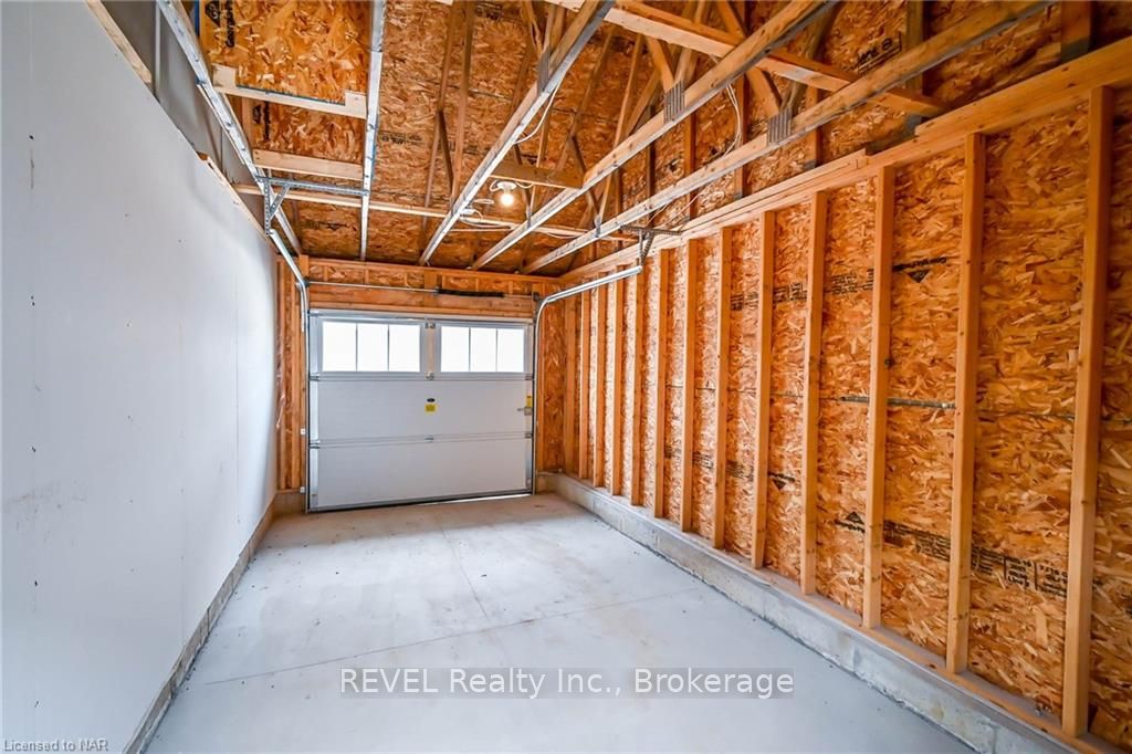 Photo 32 of 161 Summersides Mews Boulevard, Pelham, Fonthill — HOMEH