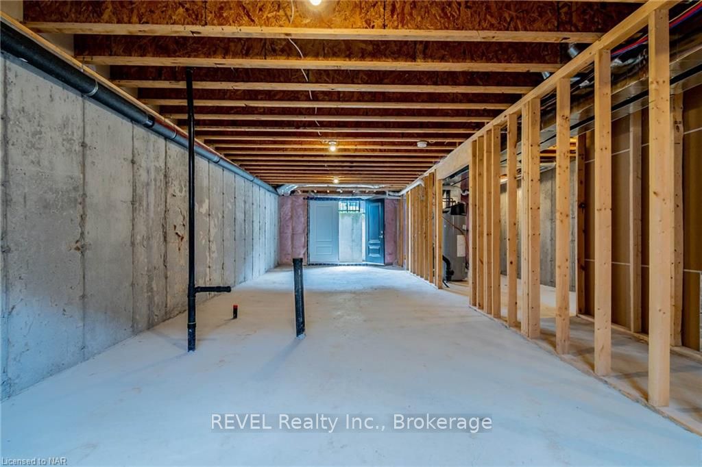 Photo 34 of 161 Summersides Mews Boulevard, Pelham, Fonthill — HOMEH