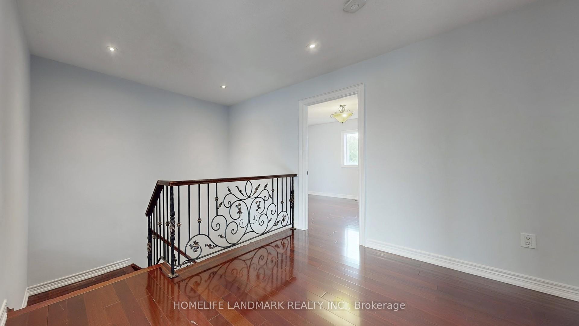 Photo 20 of 183 Alfred Smith Way, Newmarket, Woodland Hill — HOMEH
