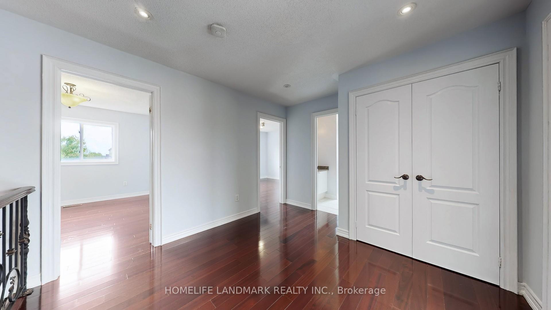 Photo 21 of 183 Alfred Smith Way, Newmarket, Woodland Hill — HOMEH