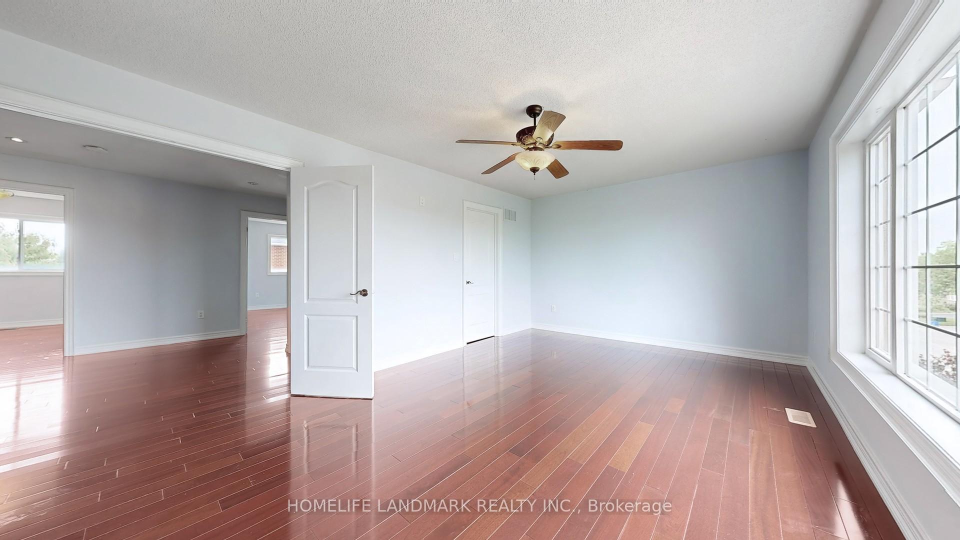 Photo 25 of 183 Alfred Smith Way, Newmarket, Woodland Hill — HOMEH