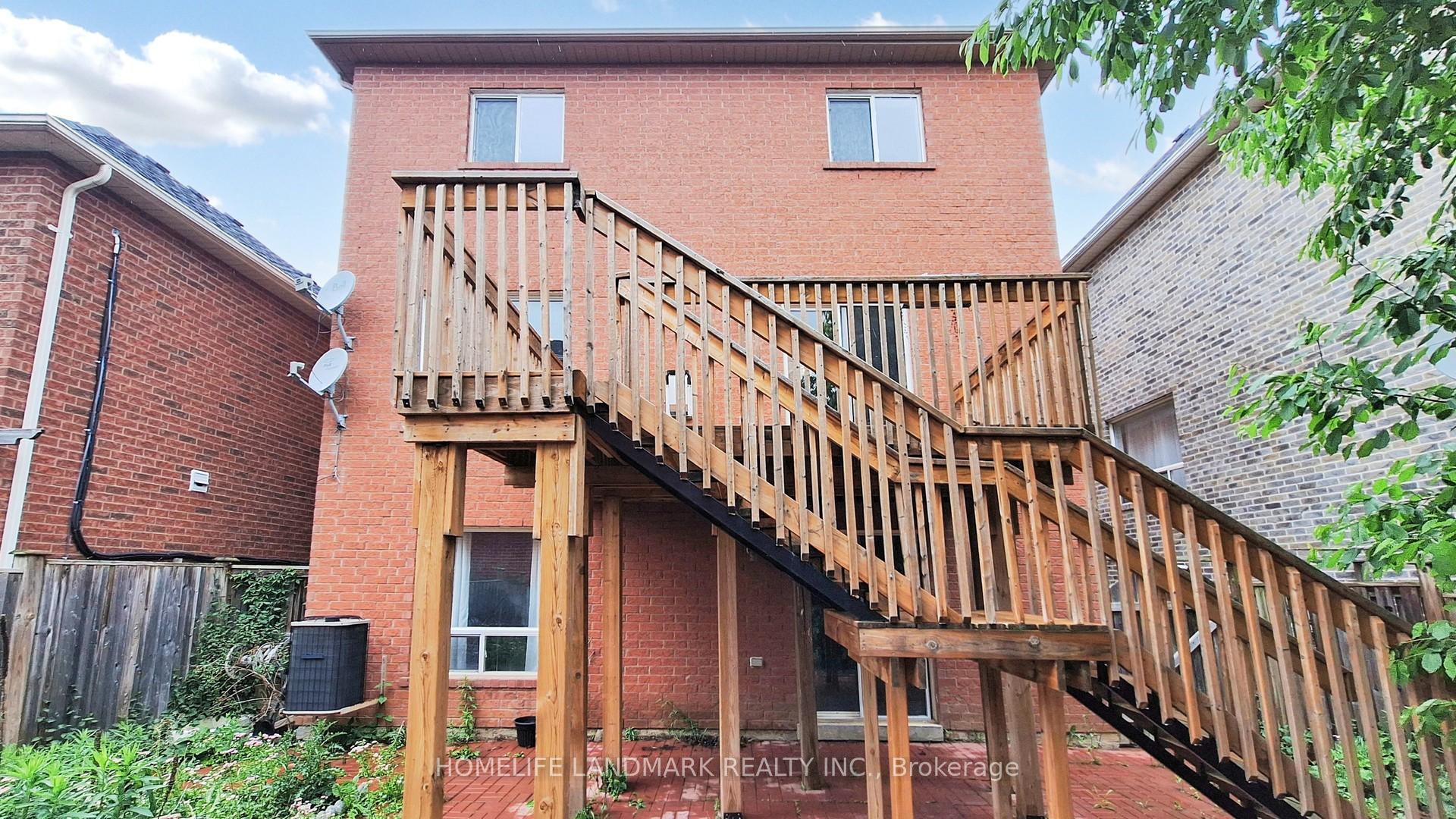 Photo 34 of 183 Alfred Smith Way, Newmarket, Woodland Hill — HOMEH
