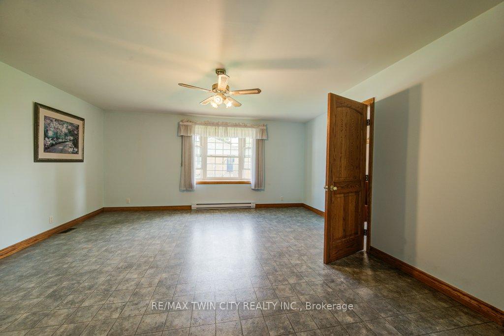 Photo 21 of 5207 88 Line, North Perth, Wallace — HOMEH
