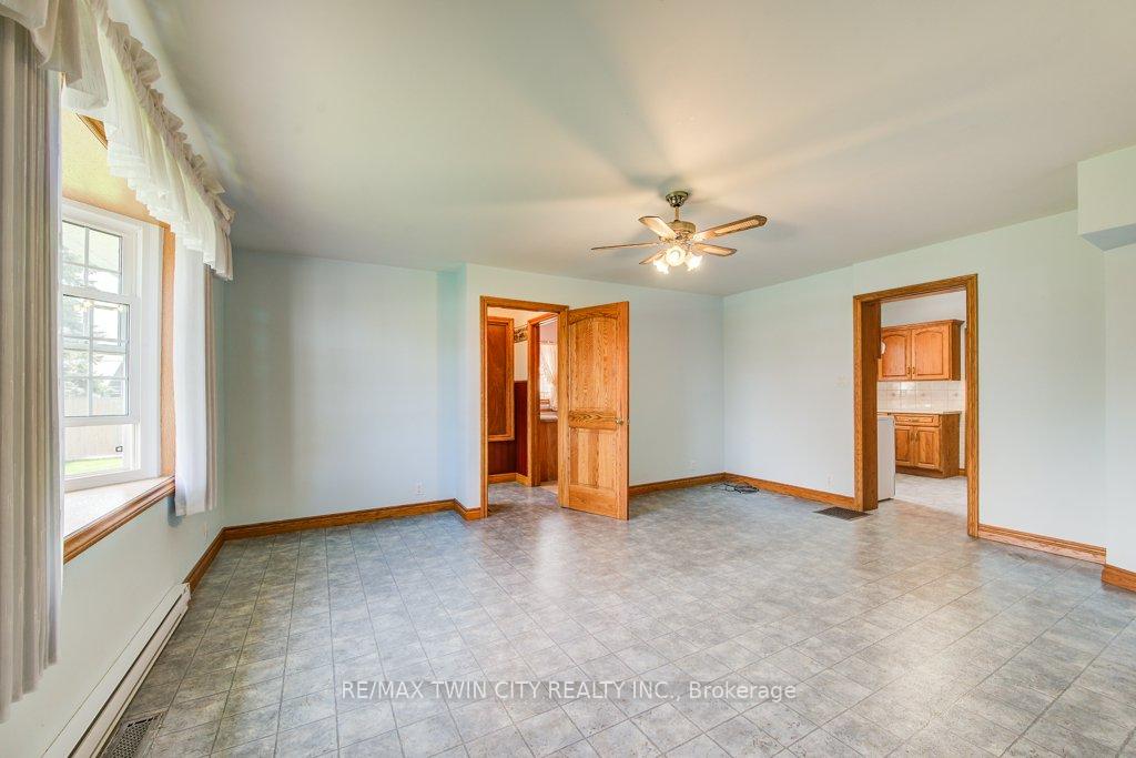 Photo 23 of 5207 88 Line, North Perth, Wallace — HOMEH