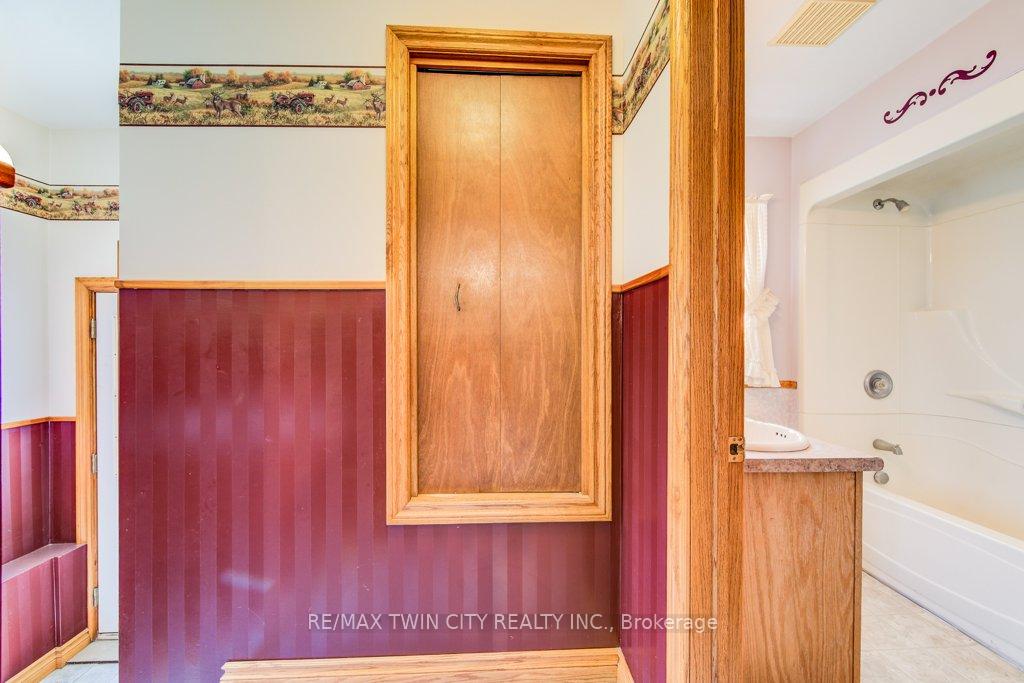 Photo 24 of 5207 88 Line, North Perth, Wallace — HOMEH