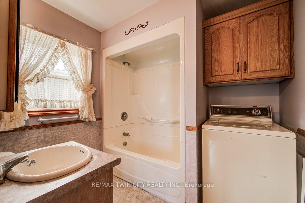 Photo 25 of 5207 88 Line, North Perth, Wallace — HOMEH