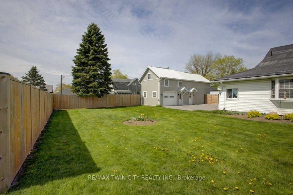 Photo 34 of 5207 88 Line, North Perth, Wallace — HOMEH
