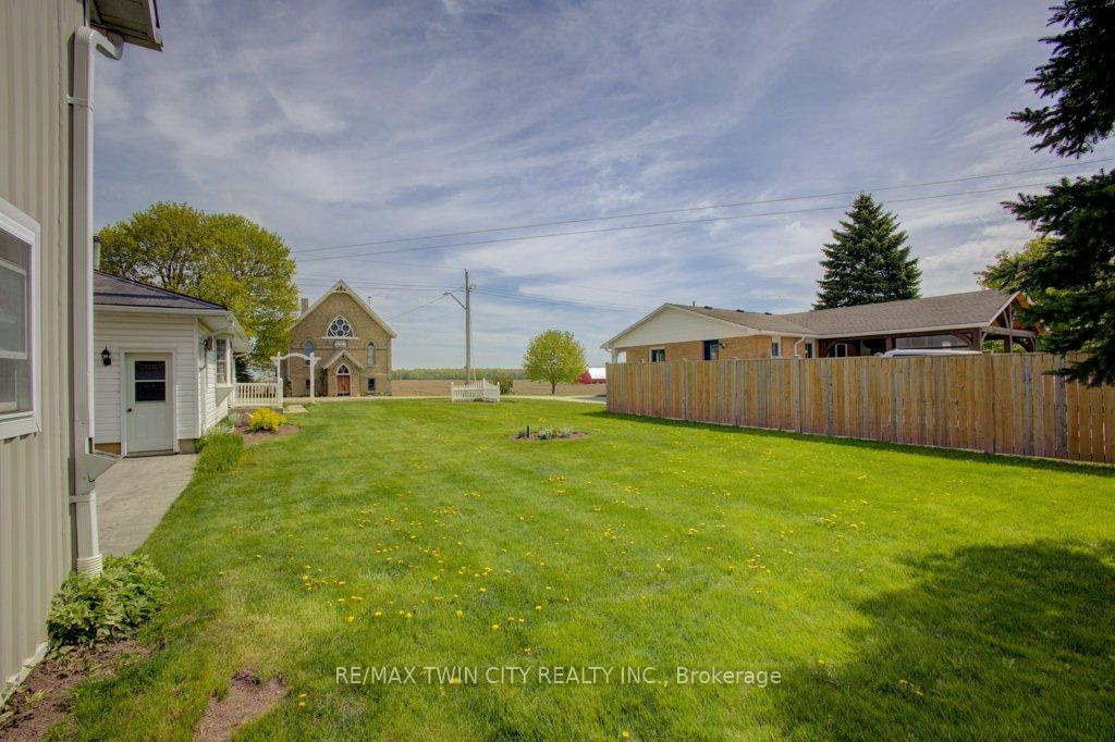 Photo 36 of 5207 88 Line, North Perth, Wallace — HOMEH