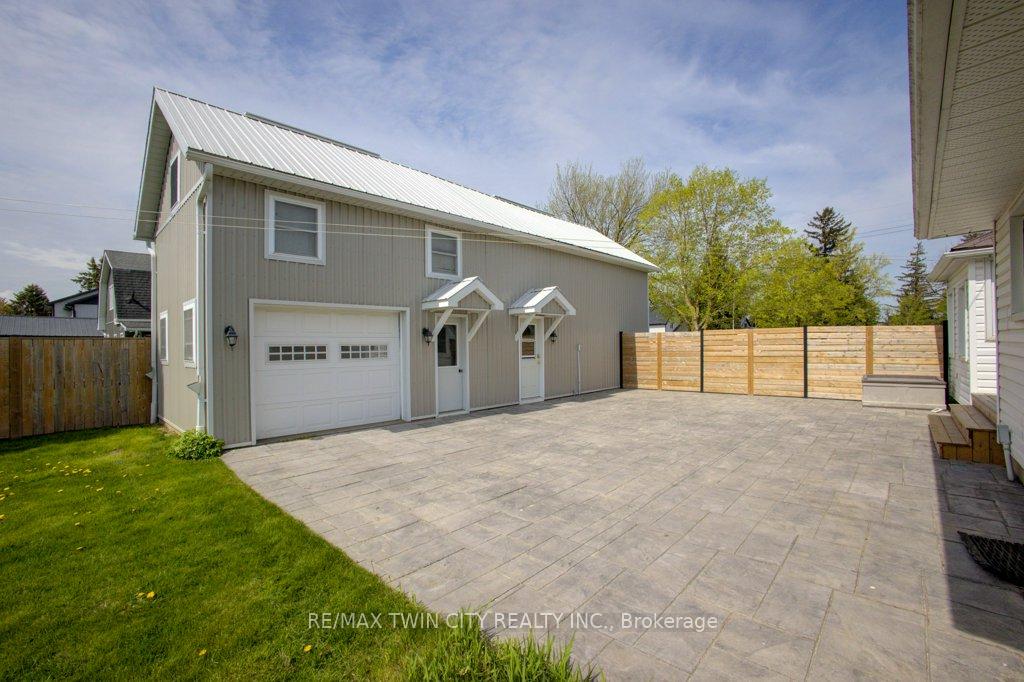 Photo 39 of 5207 88 Line, North Perth, Wallace — HOMEH