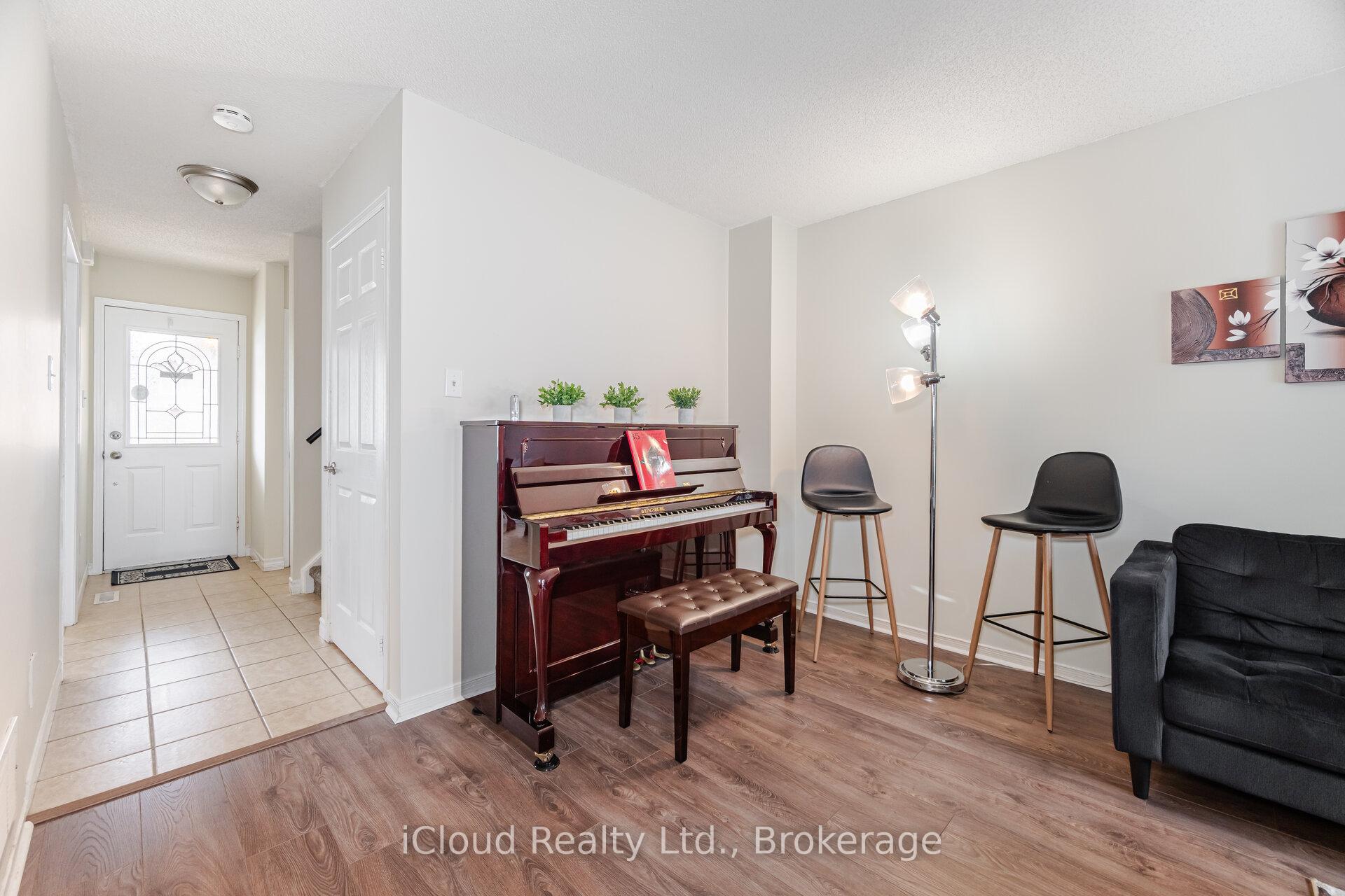Photo 10 of 109 Heydon Avenue, New Tecumseth, Alliston — HOMEH