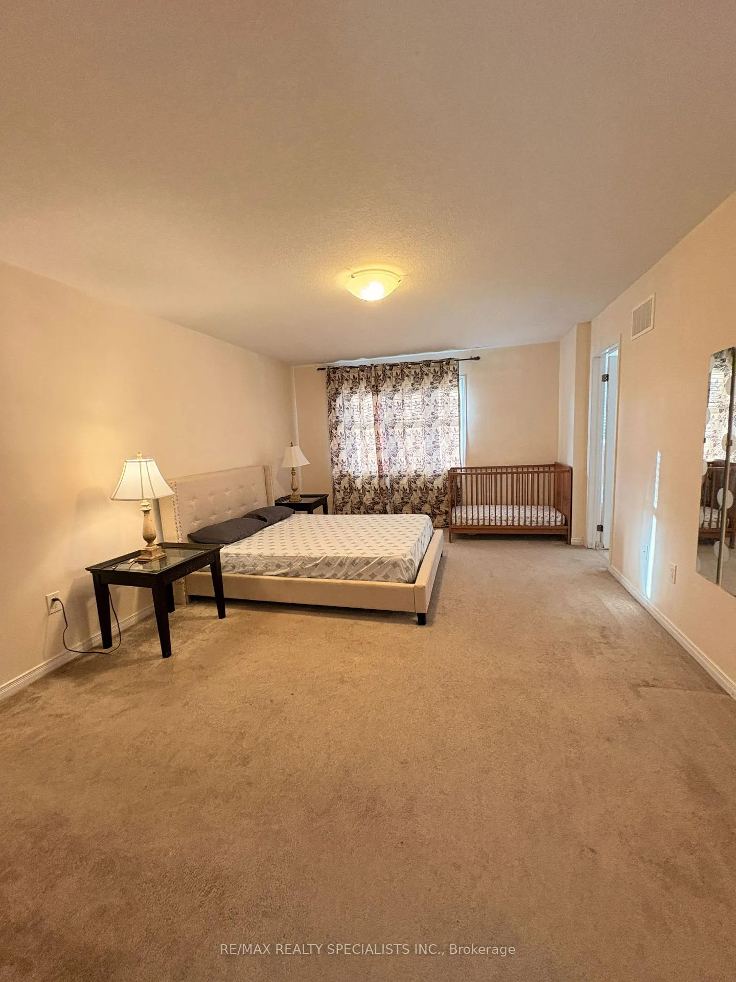 Photo 20 of 8685 Dogwood Crescent, Niagara Falls, Brown — HOMEH