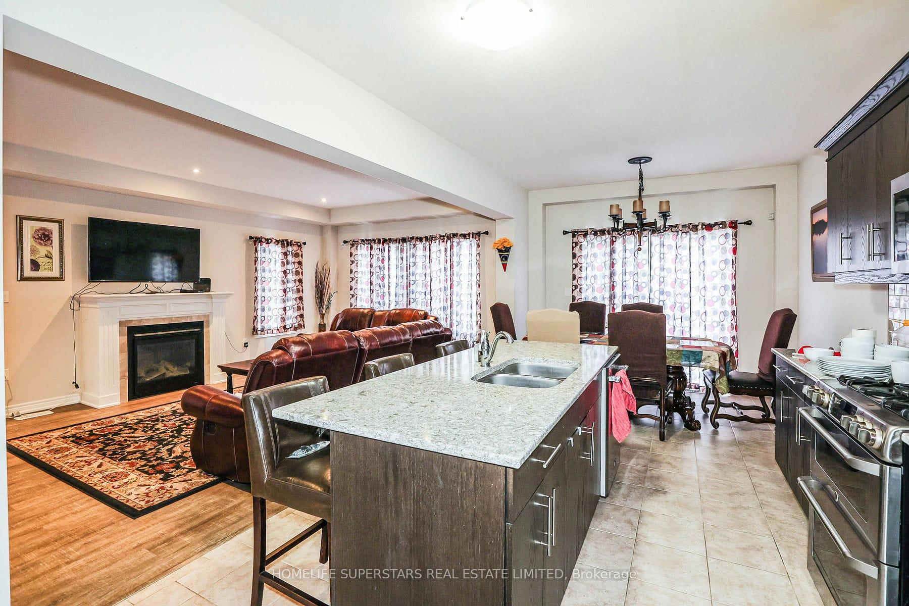 Photo 4 of 7753 Clendenning Street, Niagara Falls, Oldfield — HOMEH