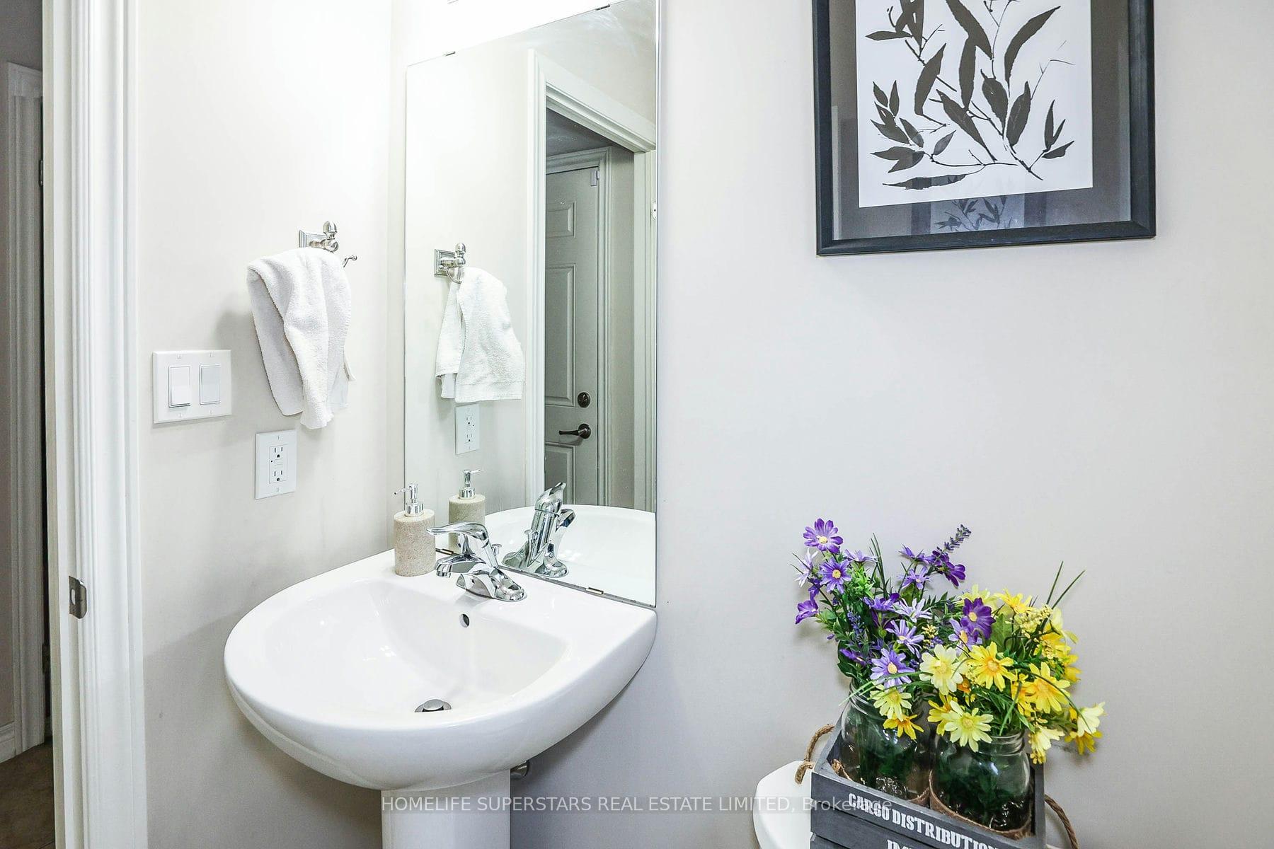 Photo 9 of 7753 Clendenning Street, Niagara Falls, Oldfield — HOMEH